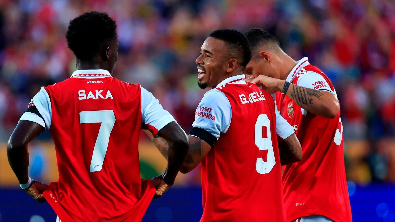 東即將經歷 東即將經歷